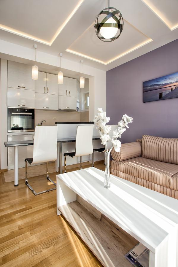 Lux Apartment Goodness โกตอร์ ภายนอก รูปภาพ